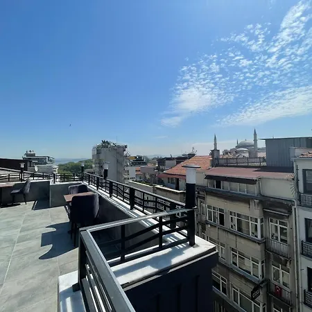 Hotel Azra Sultan & 4*