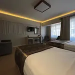 Azra Sultan & Hotel