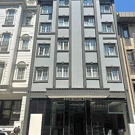 Azra Sultan & 4* Istanbul
