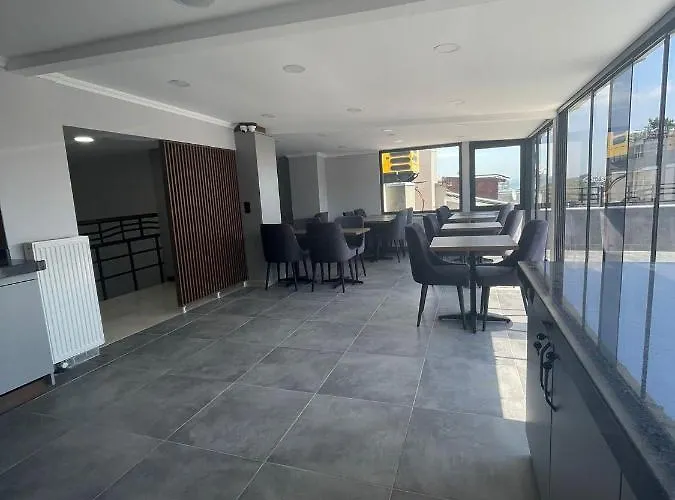 Azra Sultan & Стамбул