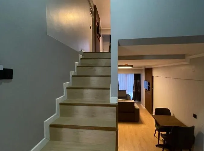 Azra Sultan & Отель 4*