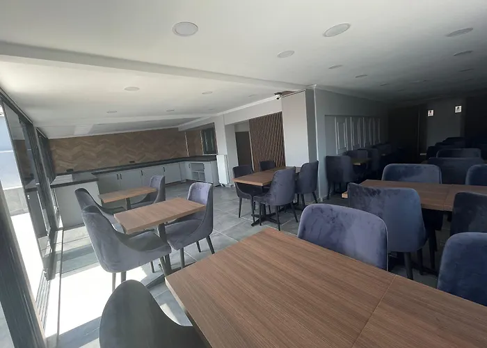 Azra Sultan & Отель Стамбул