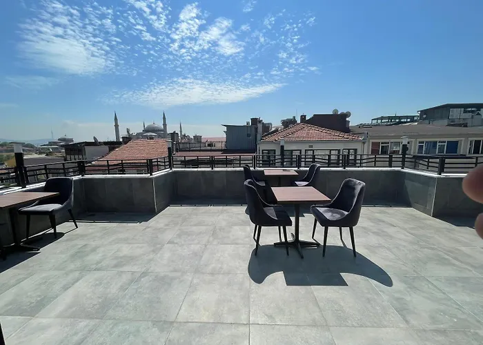 Отель Azra Sultan & 4*