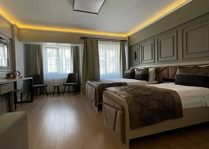 Azra Sultan & Отель Стамбул