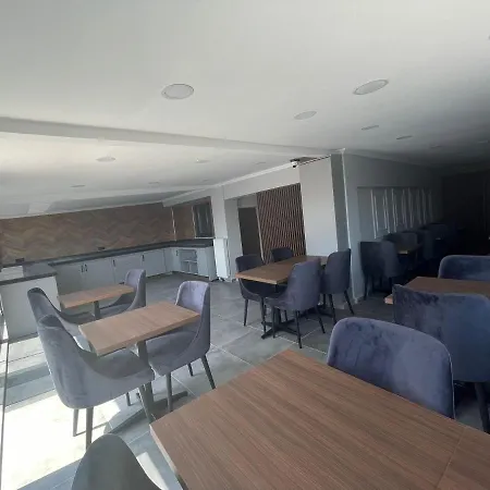 Azra Sultan & Hotel