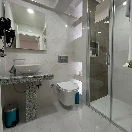 Otel Azra Sultan & İstanbul